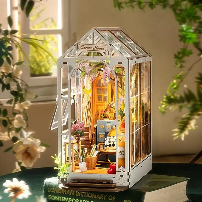 Garden House Book Nook