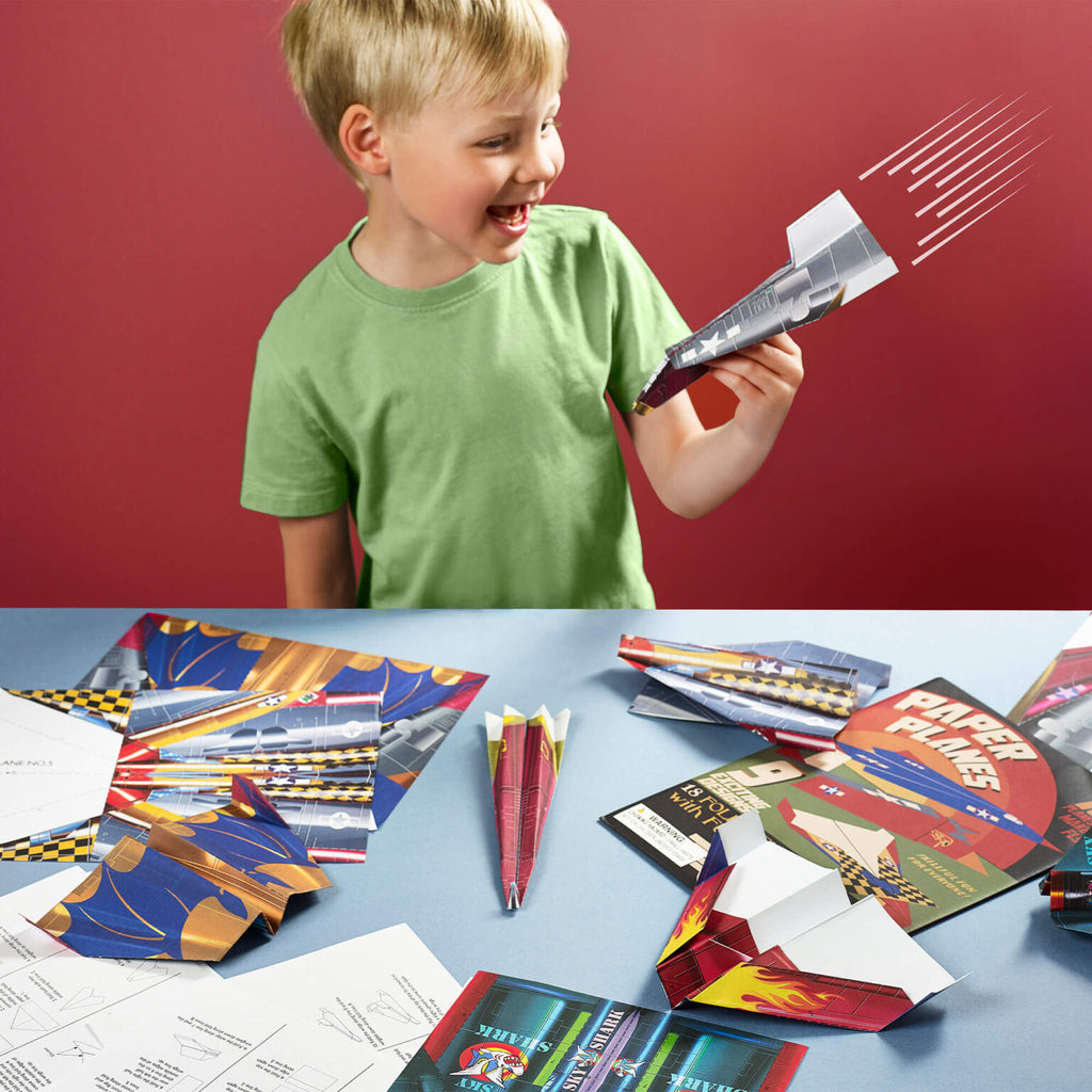 Flying Paper Planes