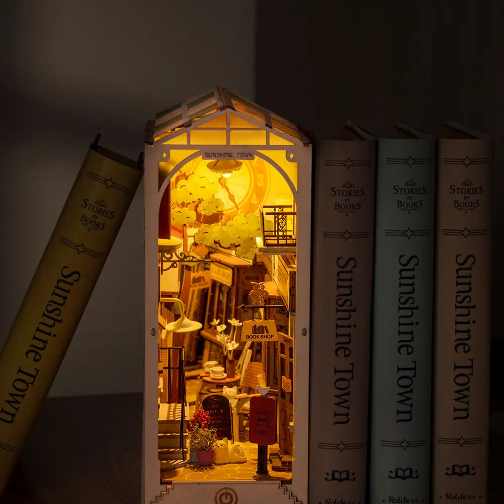 Sunshine Town Book Nook